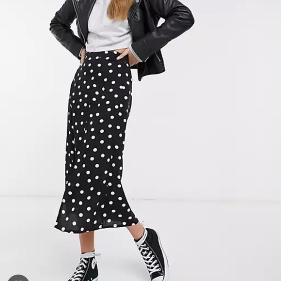 NWT Polka Dot-Print Ruched Midi Skirt - Picture 11 of 11